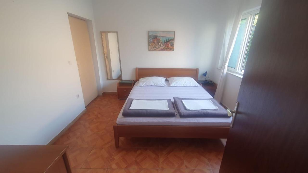 Sunny Place Trpanj Buitenkant foto